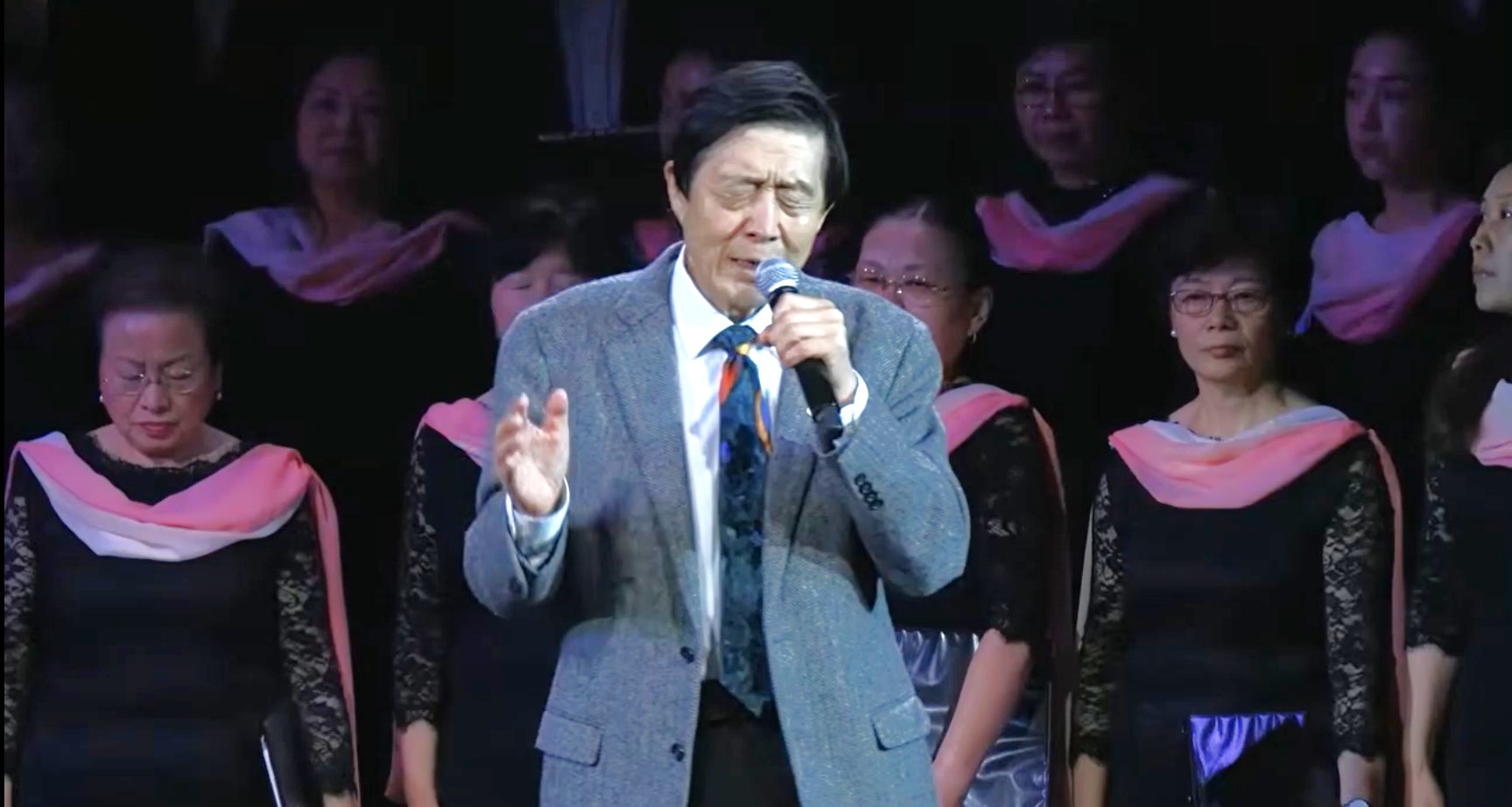 New York Harvest Church Prays for the United States; Choir Performs “You Are My Only Love”; Church to Release Original Worship Album